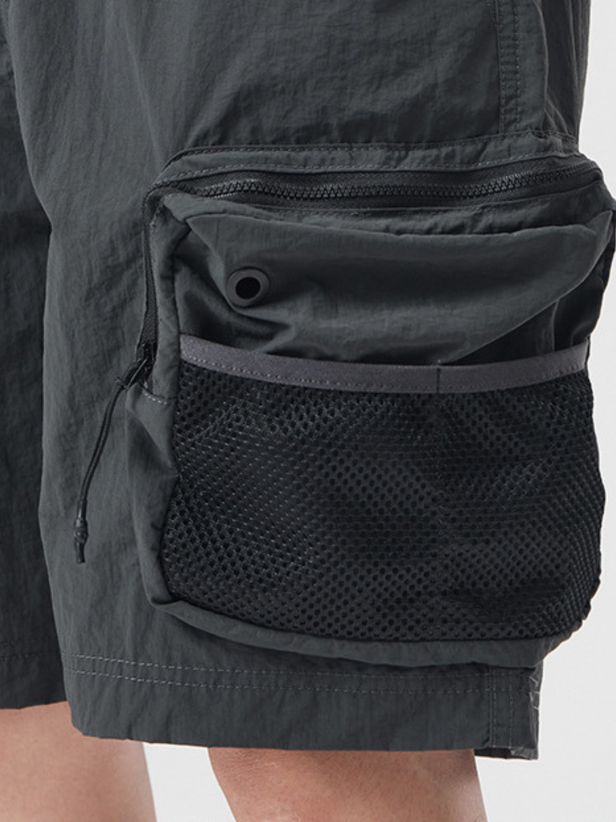AlpineCrag – Atmungsaktive, knitterfreie Cargo-Shorts für Herren