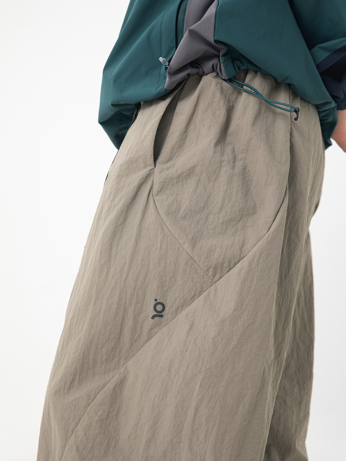FlowLine – Wasserabweisende Unisex-Utility-Fallschirmspringerhose