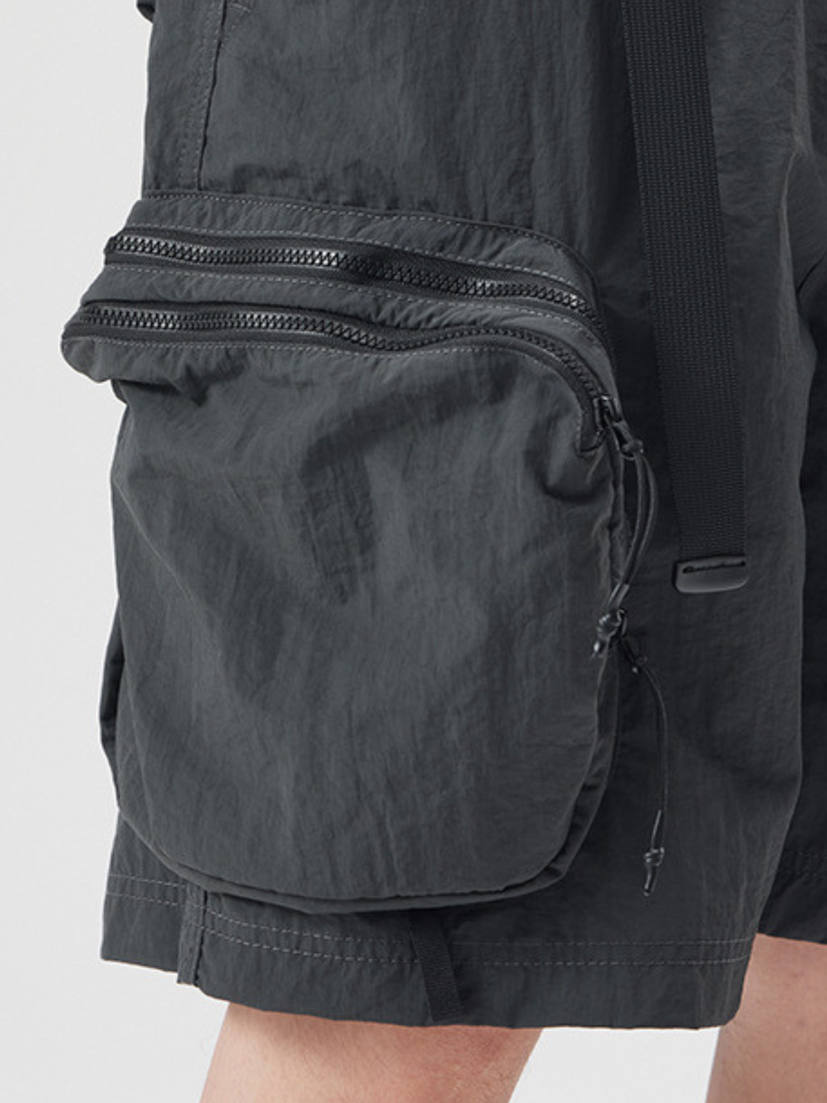 AlpineCrag – Atmungsaktive, knitterfreie Cargo-Shorts für Herren