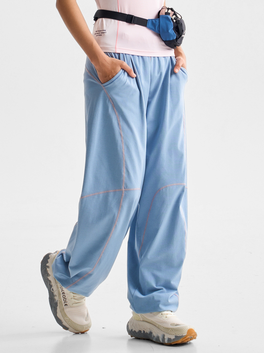 FlintPack – Wasserabweisende Unisex-Wanderhose mit Kontrastnähten