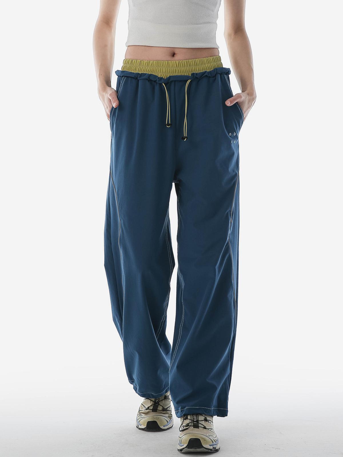 FrostVibe - Womenn's Quick-Dry Reflective Lightweight Pants