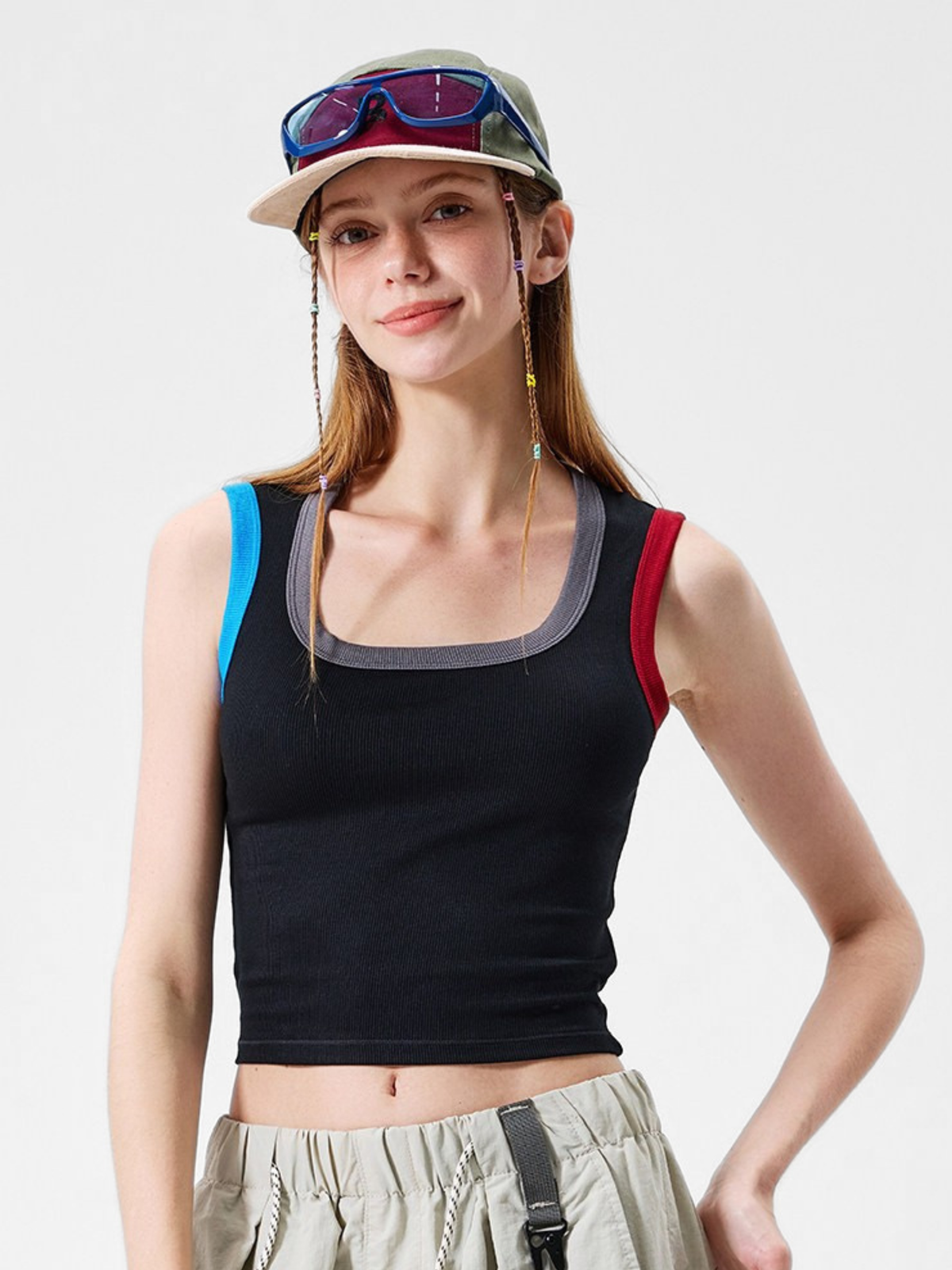 Reverb – Schnelltrocknendes, atmungsaktives Sport-Top für Damen in schmaler Passform