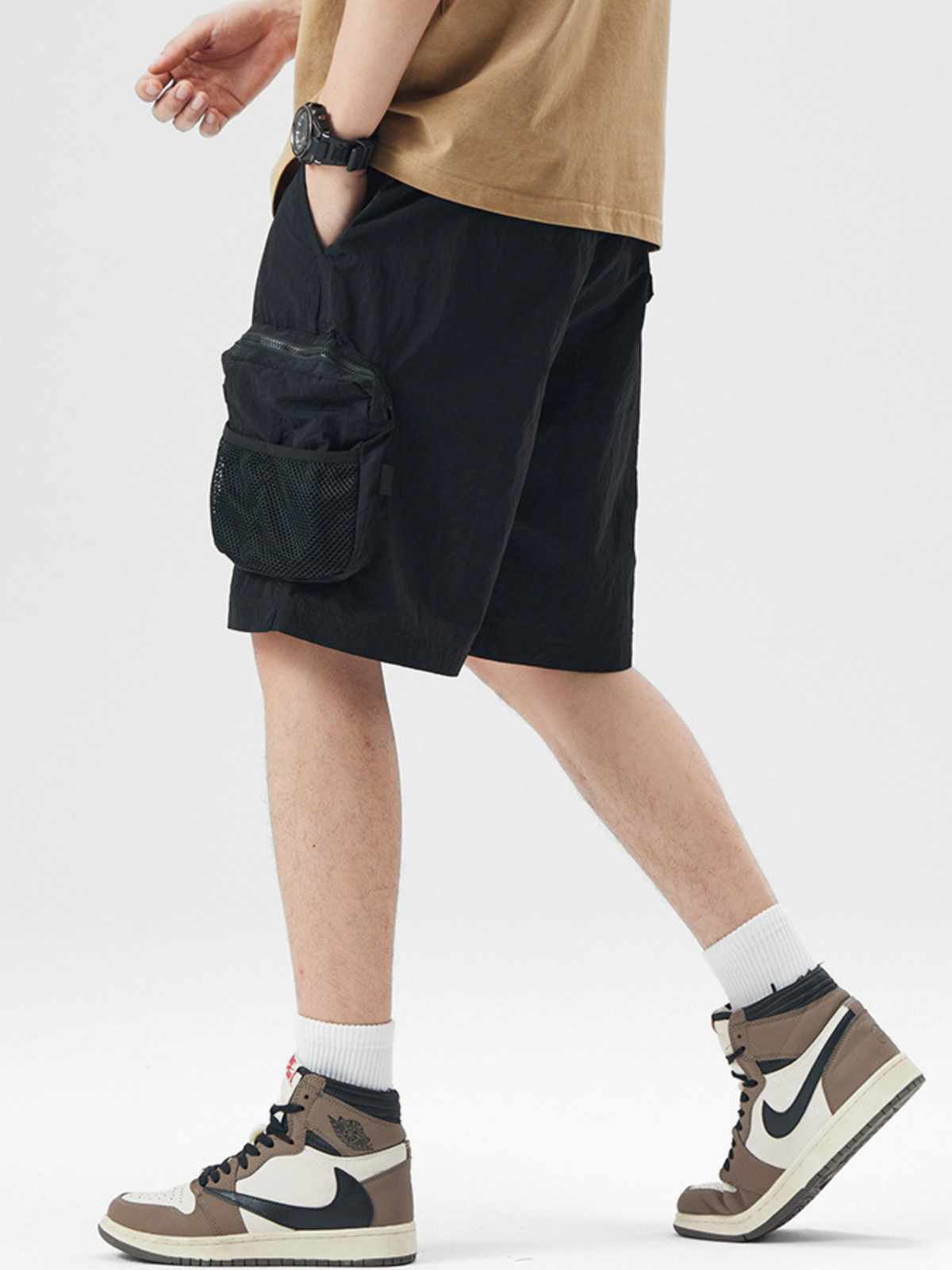 AlpineCrag – Atmungsaktive, knitterfreie Cargo-Shorts für Herren