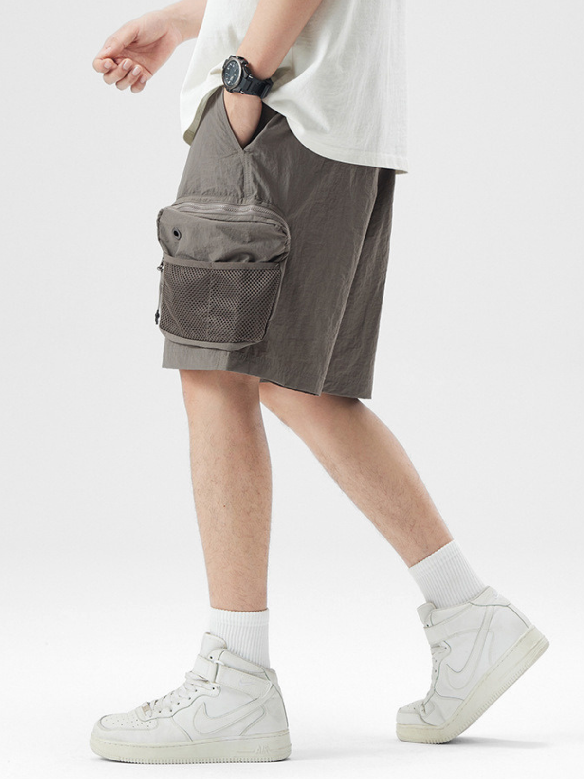 AlpineCrag – Atmungsaktive, knitterfreie Cargo-Shorts für Herren