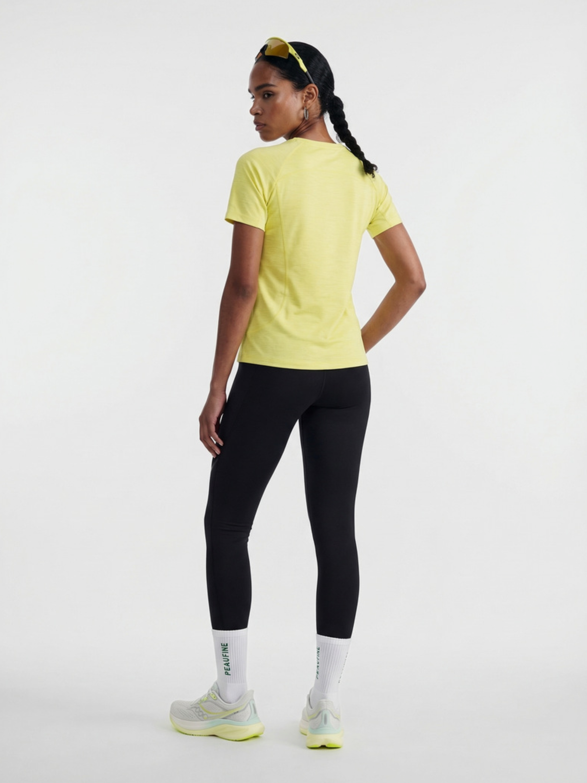 Vertical – Leichtes, atmungsaktives und figurbetontes Damen-Sport-T-Shirt