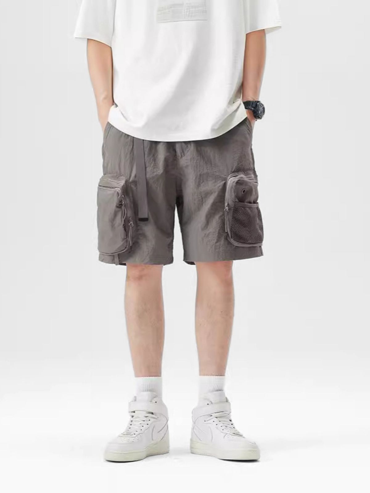 AlpineCrag – Atmungsaktive, knitterfreie Cargo-Shorts für Herren