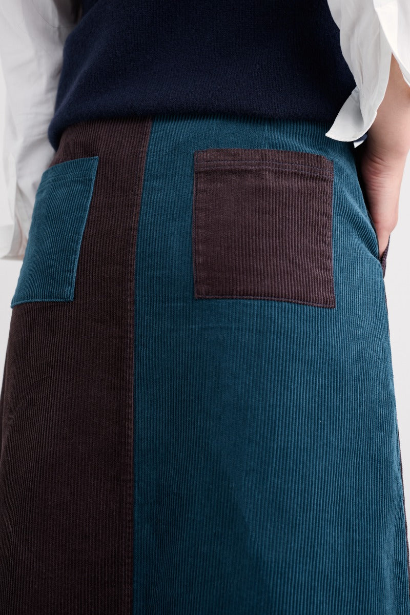 Circular Window Wren Skirt