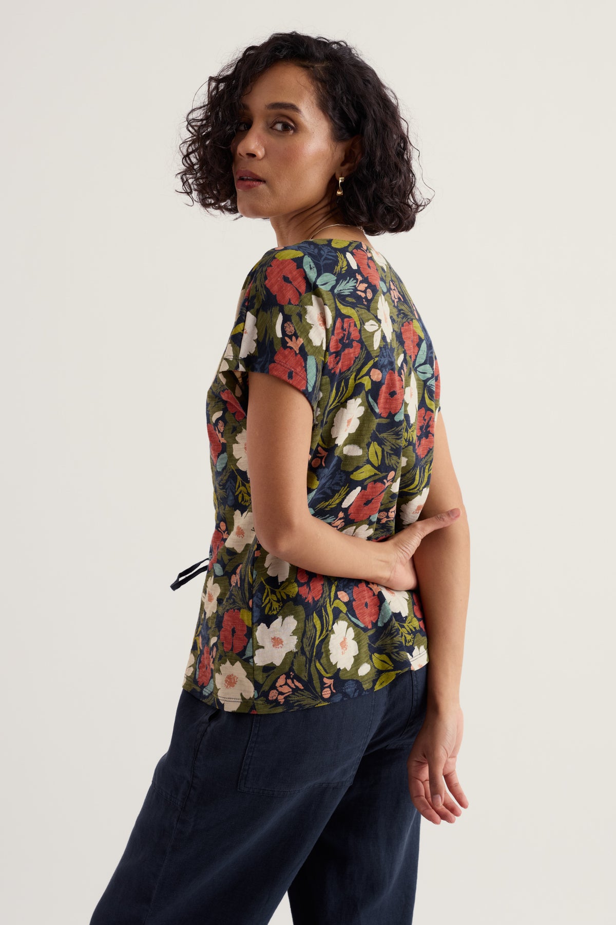 Studio Glass V-neck Jersey Top