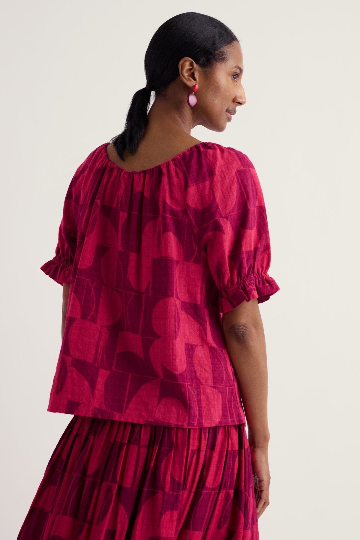 Ceanothus Half-Sleeve Scoop Neck Top