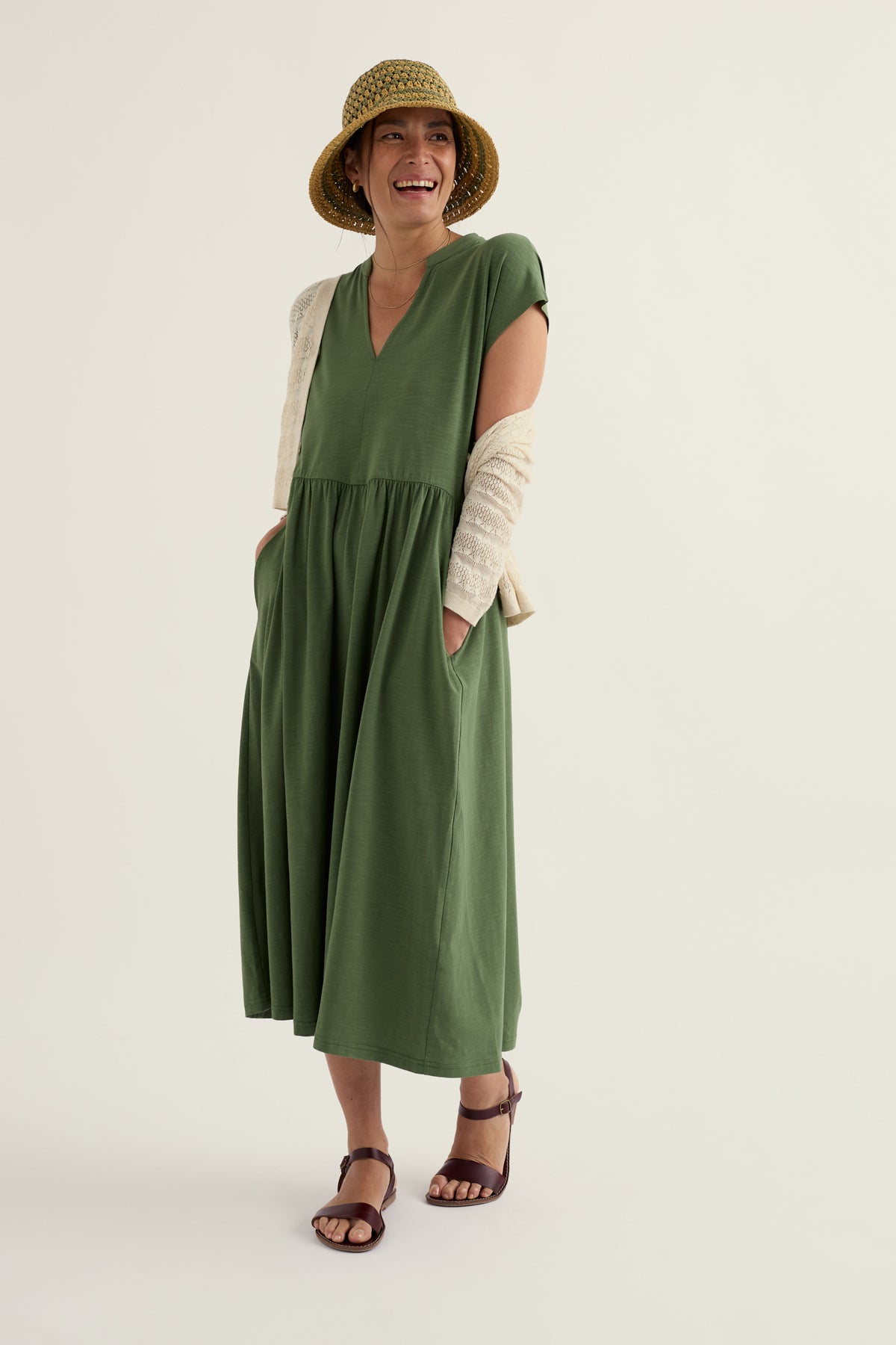 Zinnia Short Sleeve Jersey Midi Dress