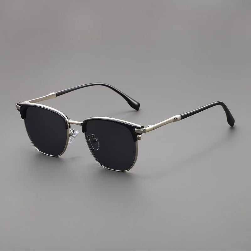 Retro Round Metal Frame Sunglasses with Tinted Lenses